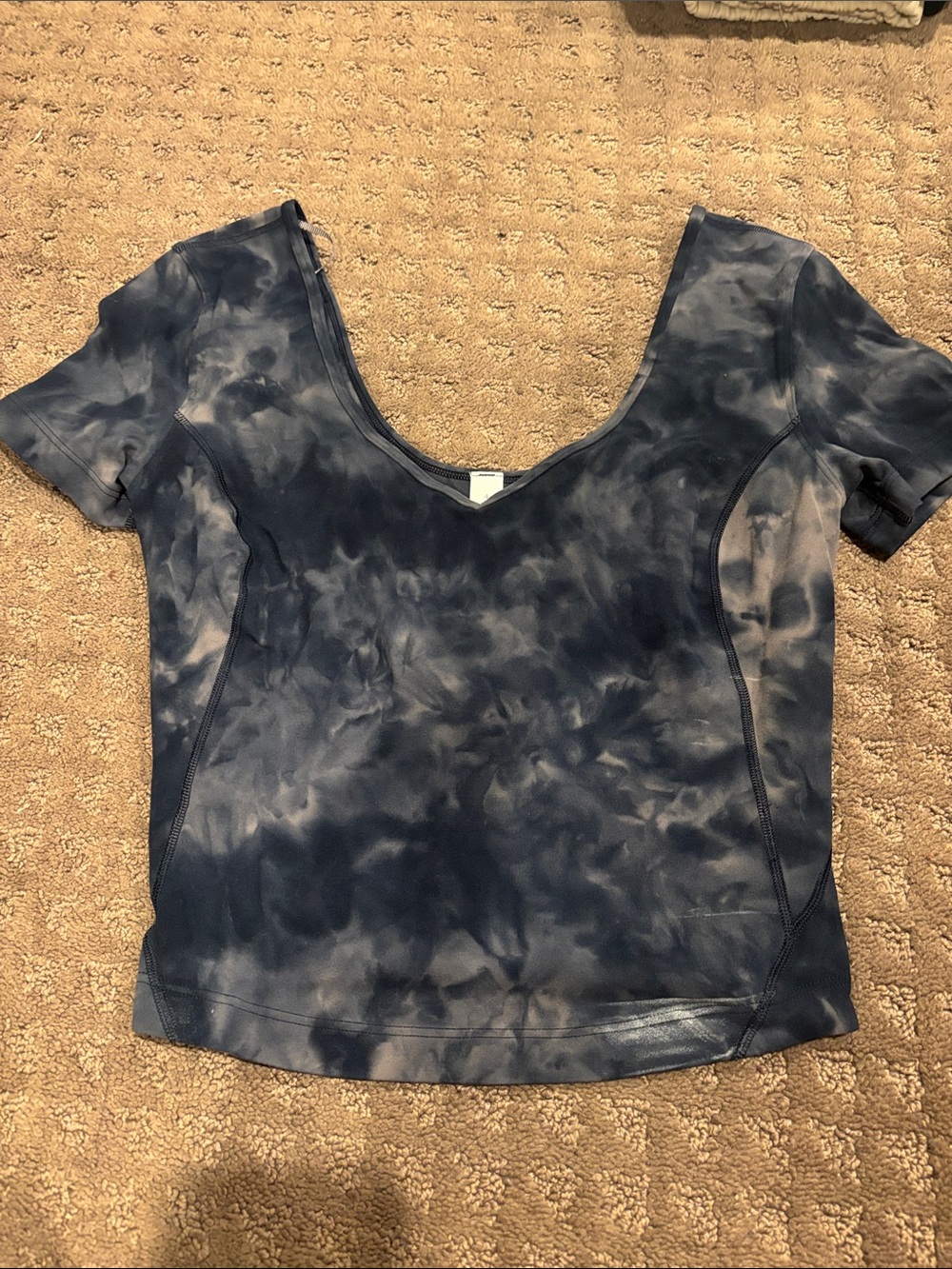 lululemon athletica Women's Navy Tie-Dye Scoop Neck Crop Top